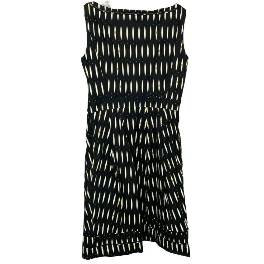 Tory Burch A-Line Dress‎ Women's Black White Scoop Neck Tribal Sleeveless Size 4